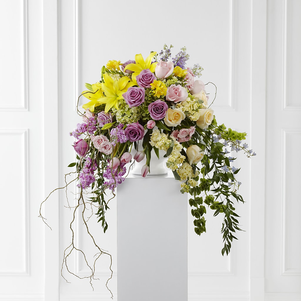 Display of Affection Arrangement – Daily Bloom, San Antonio TX