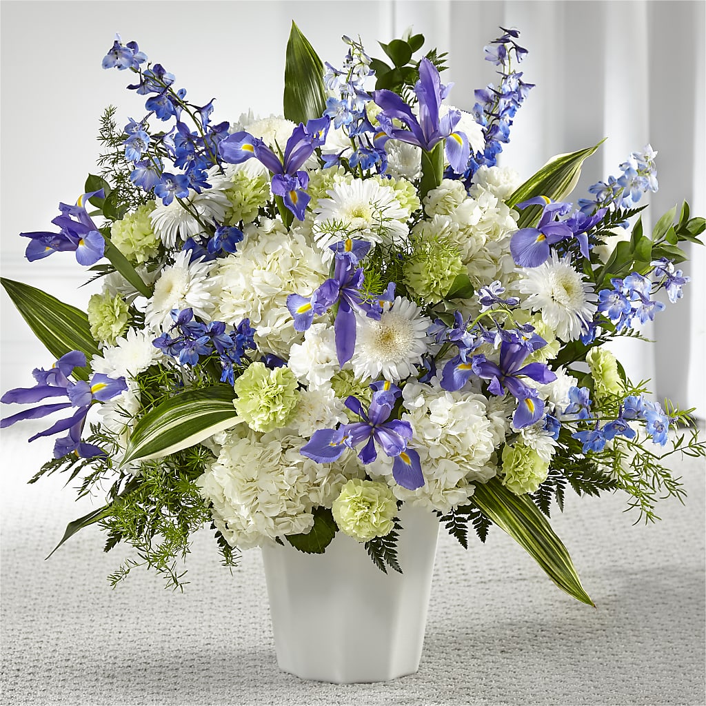 Soft Serenity Floor Basket – Daily Bloom, San Antonio TX