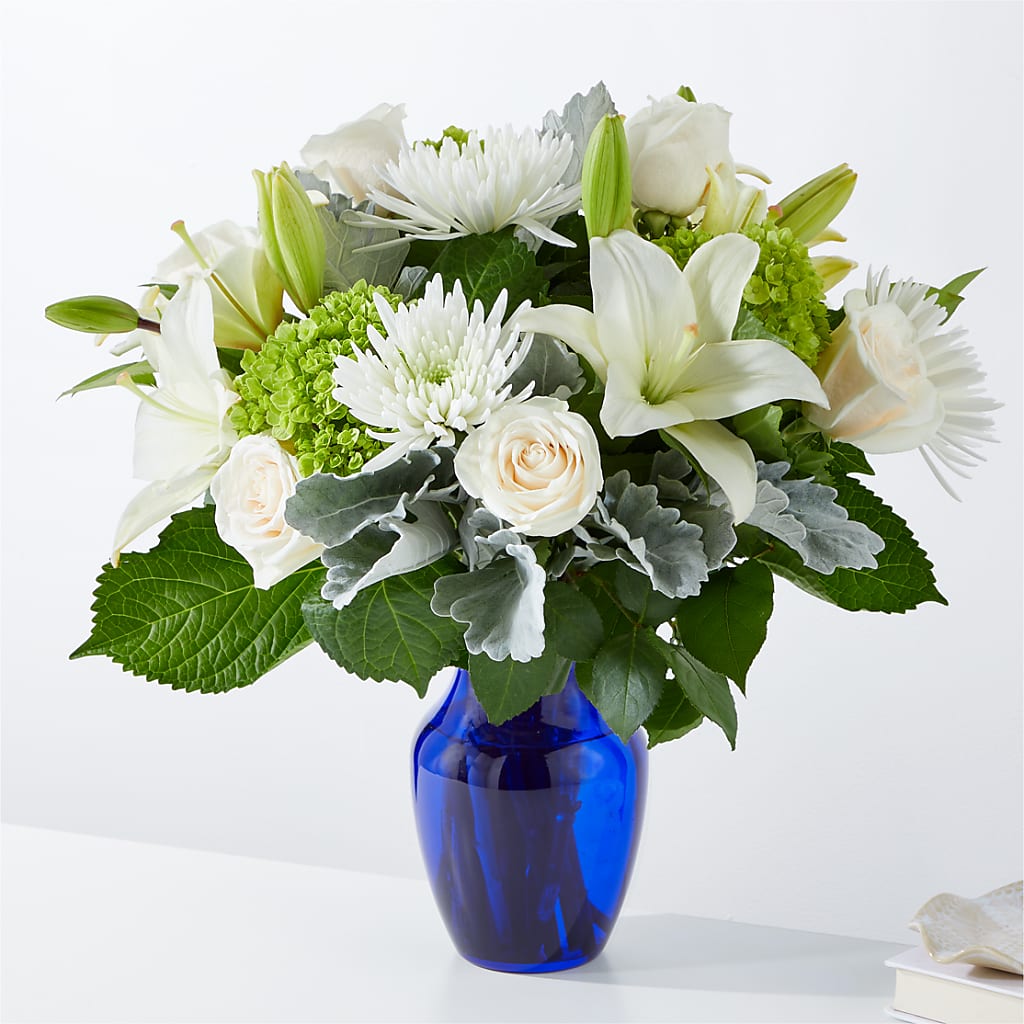 Snowy Dreams Bouquet – Daily Bloom, San Antonio TX