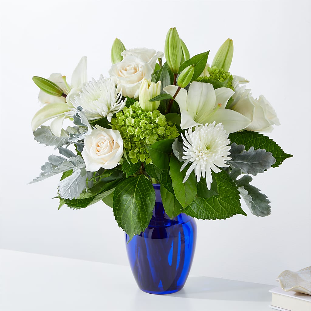 Snowy Dreams Bouquet – Daily Bloom, San Antonio TX
