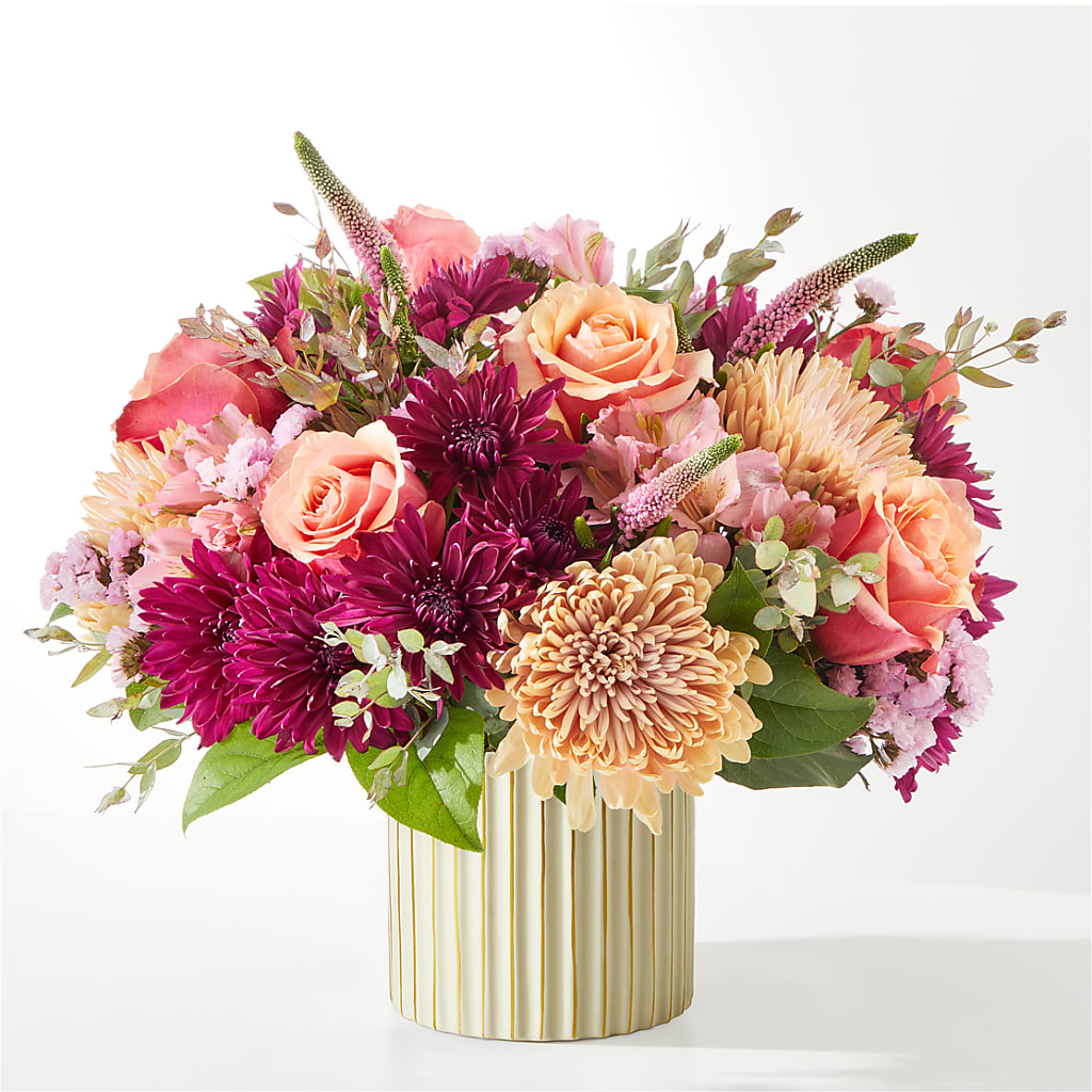 Berry Cobbler Bouquet with Ivory Vase –  Daily Bloom, San Antonio TX